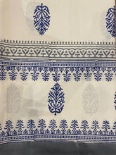 Load image into Gallery viewer, tovaglia Blue Corals by Dragonfly Firenze hand clock printed disegni blu e grigi