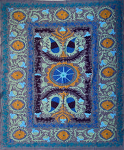 Load image into Gallery viewer, Copriletto-copridivano singolo con ricami multicolor