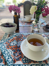 Load image into Gallery viewer, Capri placemats