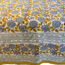 Load image into Gallery viewer, Tuscan enchantment tablecloth