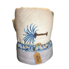 Load image into Gallery viewer, Celest Palm Trees Quilt