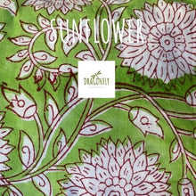 Carica l'immagine nel visualizzatore di Gallery, Pigiama Sunflowers