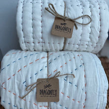 Carica l'immagine nel visualizzatore di Gallery, Trapunta Diagonal Stitches