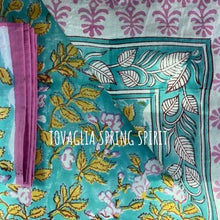 Load image into Gallery viewer, Spring Spirit tablecloth and placemats