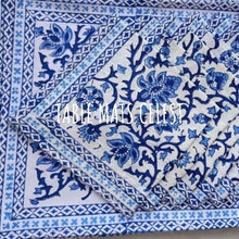 Load image into Gallery viewer, Celest placemats