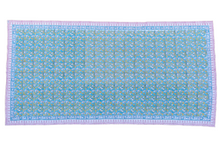 Load image into Gallery viewer, Spring Spirit tablecloth and placemats