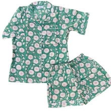 Load image into Gallery viewer, Green Daisy pajamas
