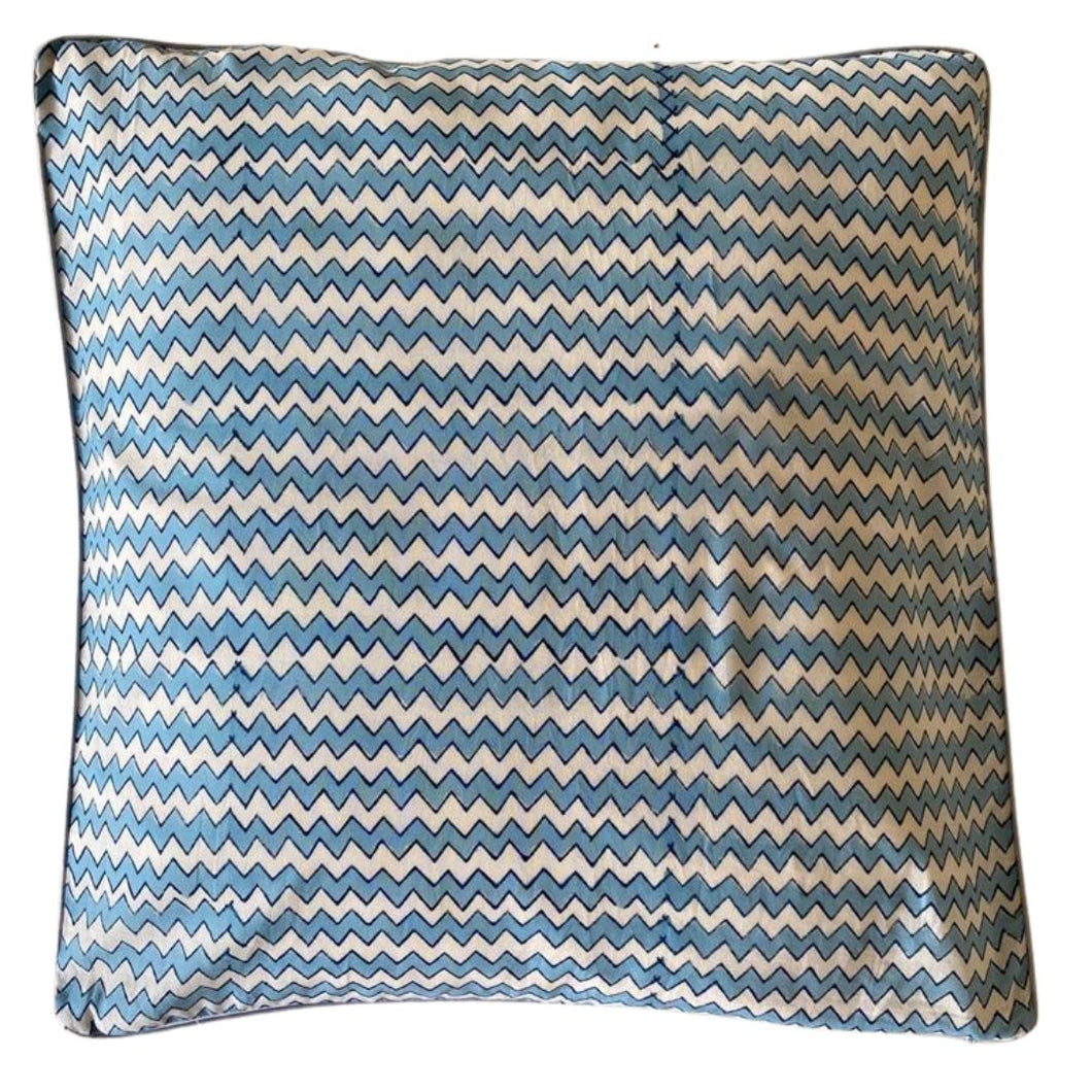 Blue Lightning A decorative cushion cover