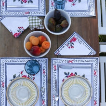Load image into Gallery viewer, Red Roses tablecloth and placemats
