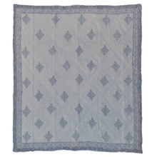 Load image into Gallery viewer, Gray Matrix quilt
