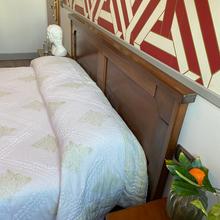 Load image into Gallery viewer, Green Matrix quilt
