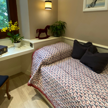 Load image into Gallery viewer, New Redblue quilt
