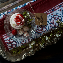 Load image into Gallery viewer, New Redblue tablecloth and placemats
