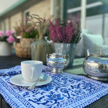 Load image into Gallery viewer, Celest placemats
